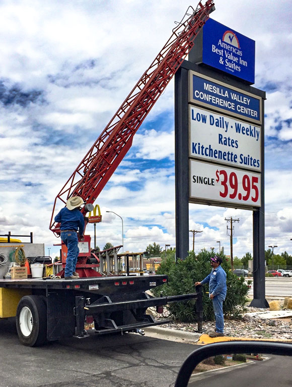 Sign Service and Repair in Houston TX - Sign Maintenance