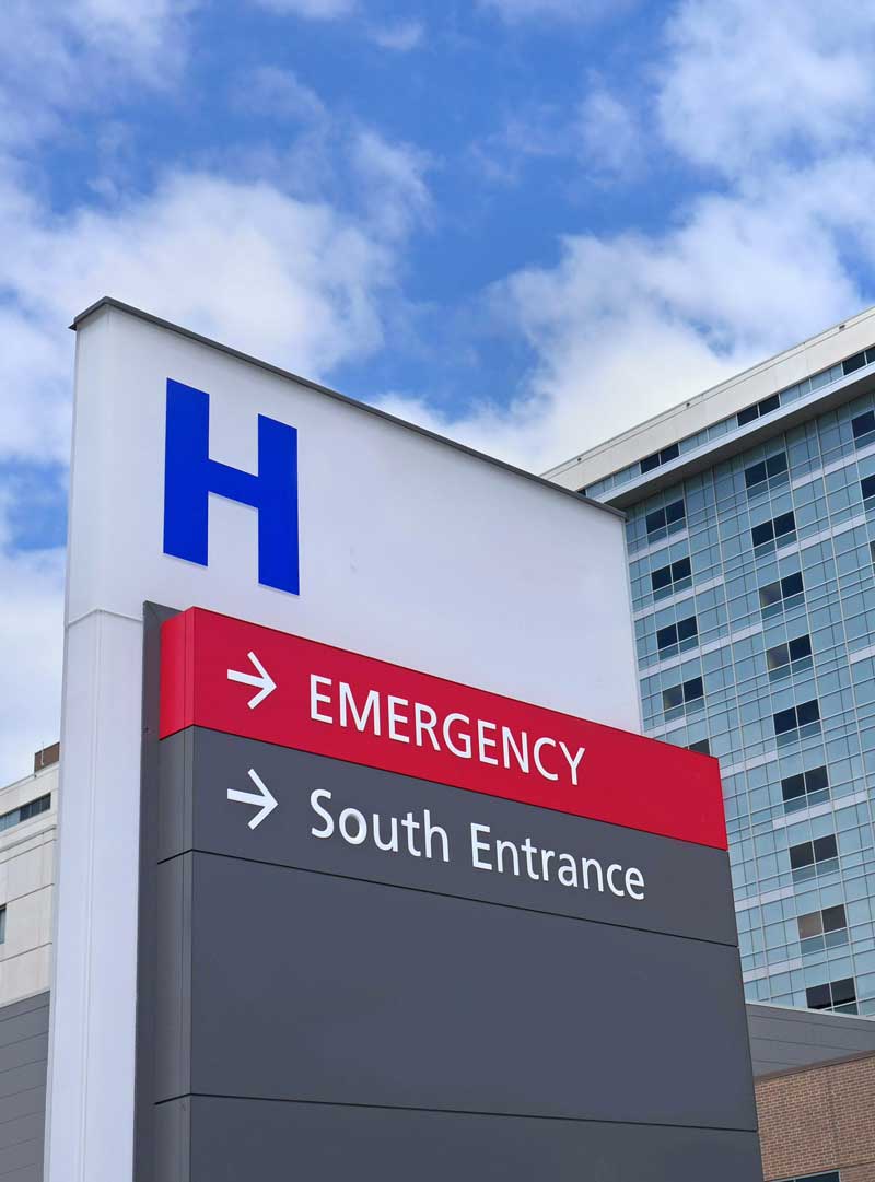 Universal_Sign_and_Graphics_Sign_Products_Hospital_Sign_800x1081