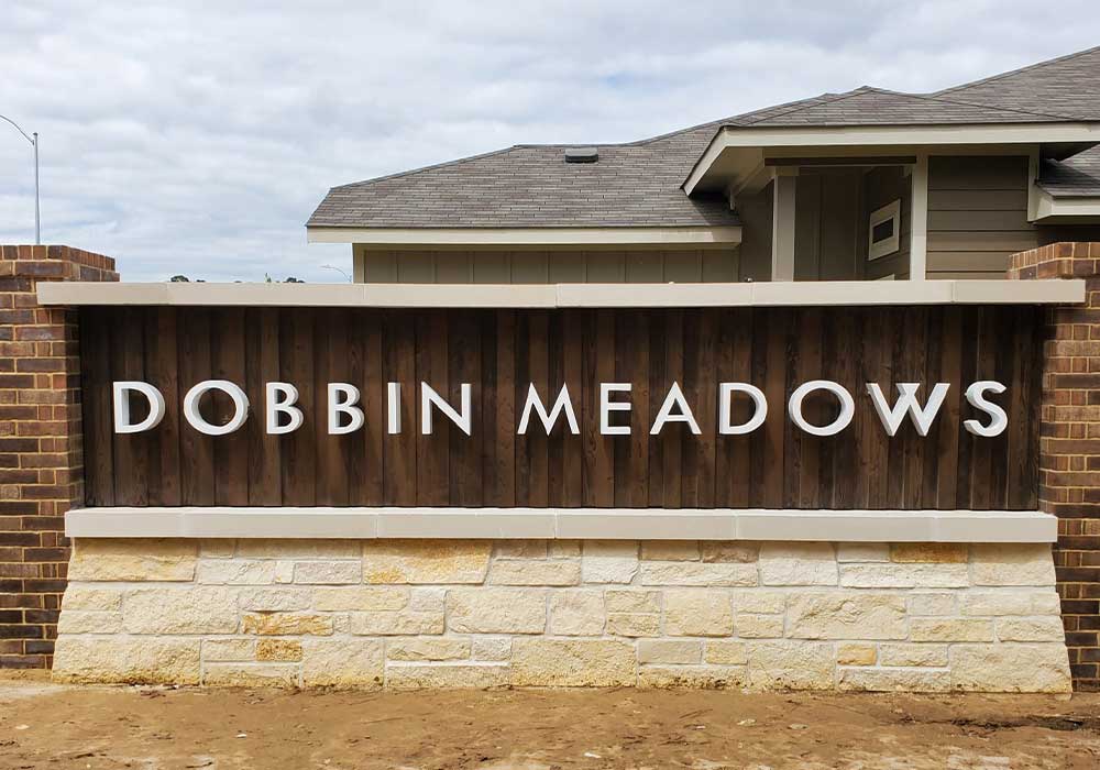 Universal_Sign_and_Graphics_Blog_Commercial-Signs_Near_Houston_Tx_Dobbin_Meadows
